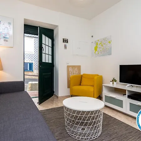 Whome | Graca Premium Apartment #27-2